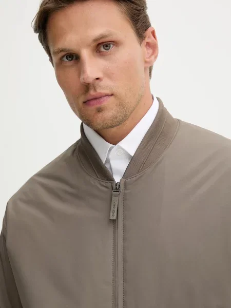 Calvin Klein Átmeneti dzseki HERO' barna