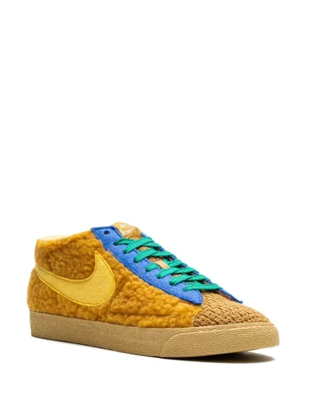 Šortai Nike