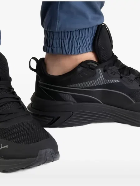 Sneakerși Puma negru