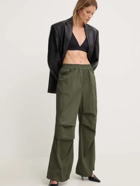 Панталон Answear Lab със стандартна кройка с висока талия зелено