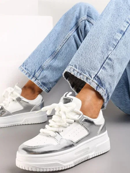 Sneakerși Alb-Argintii pe Platformă cu Șireturi Late Viletra alb