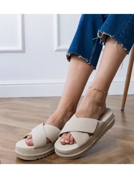 Sandale D/ceo cu broderie cu platformă