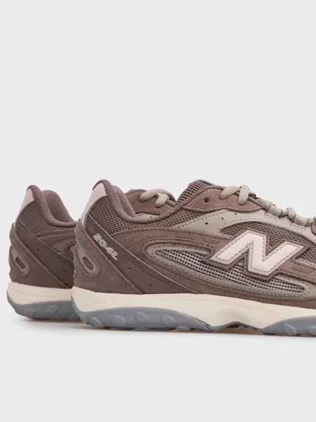 Кросівки New Balance коричневі