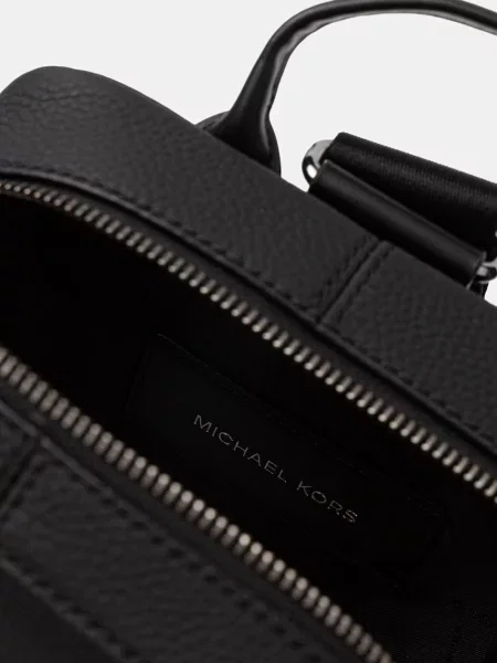 Кожаный рюкзак Michael Kors