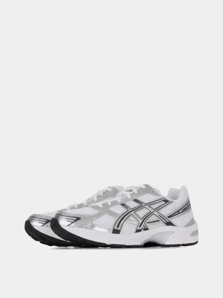 Кожаные кроссовки Asics белые