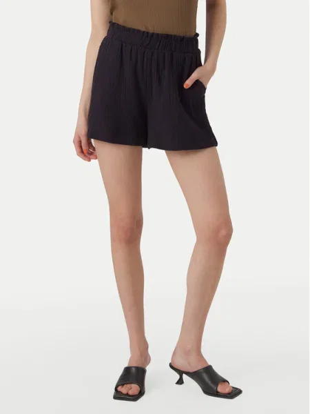 Vero Moda šortky Natali Baggy Fit čierna