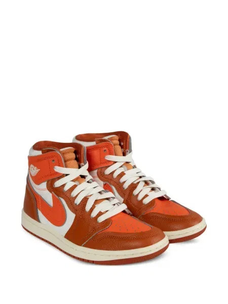 Sportbačiai Jordan Air Jordan 1 oranžinė