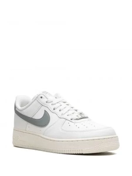 Sportbačiai Nike Air Force 1 balta