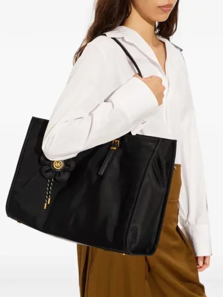 Bőr virágos balerina Michael Michael Kors fekete