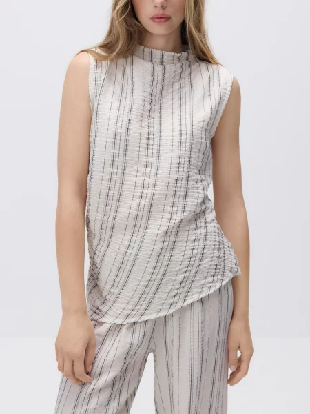 Reserved Асиметричний топ з бежевий