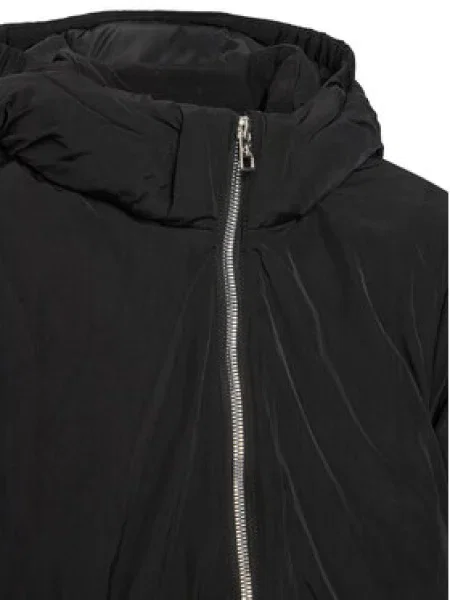 Zimní bunda Calvin Klein Jeans černá
