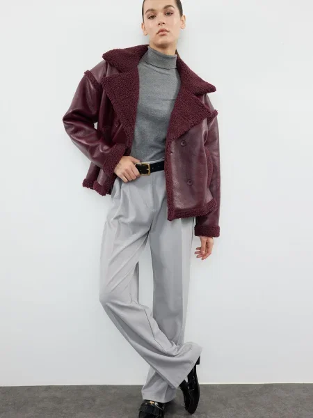 Usnjena jakna Trendyol bordo