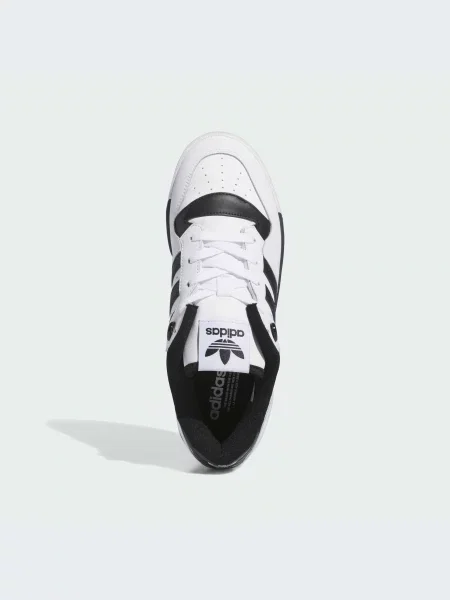 Кожаные кроссовки Adidas белые