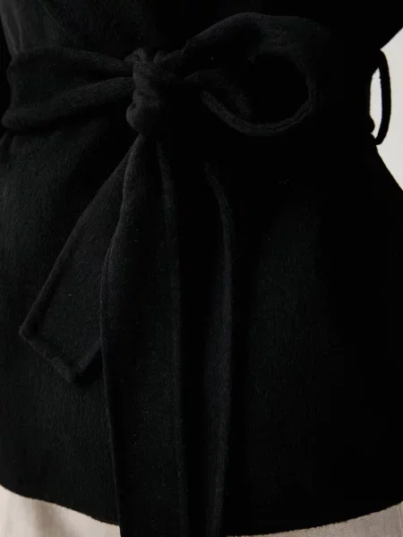 Calvin Klein rövid kabát női gyapjúval fekete