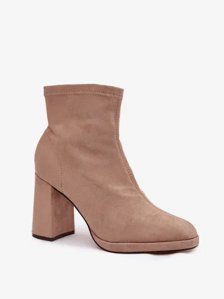Botine Boto din piele alb