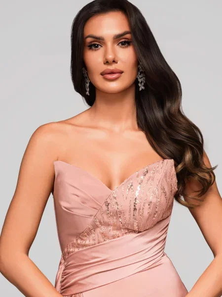 Rochie de seară Edoti de costum roz