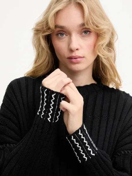 Pulover Answear.LAB lagane crna