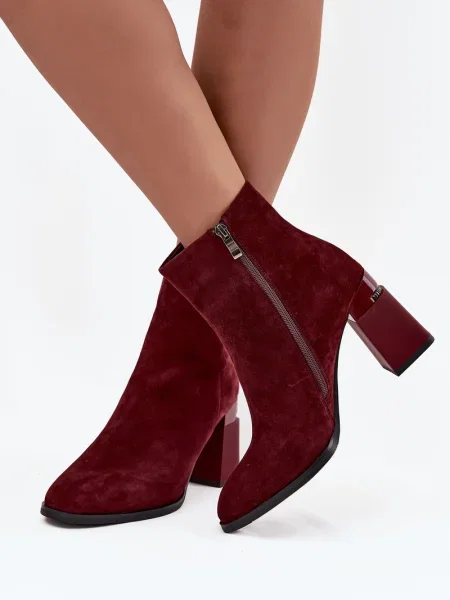 Čevlji do gležnjev D&a iz semiša rdeča