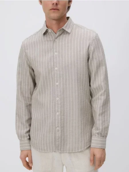 Reserved Cămașă regular fit din egiptean bej