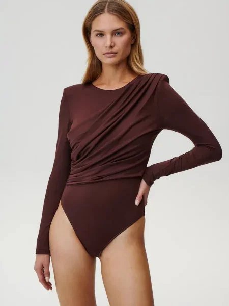 Однотонна блуза Undress Code коричнева