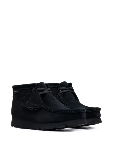 Botine Clarks din piele de căprioară negru