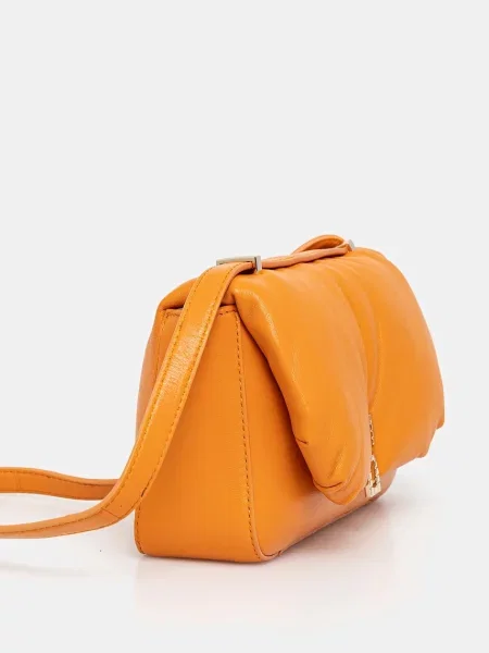 Guess geantă de piele ALIZEE portocaliu