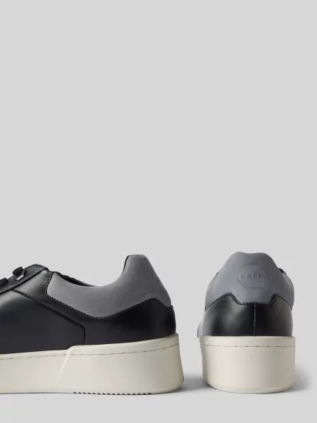 Sneakersy z czstej skóry z nadrukiem z logo Balr. czarne