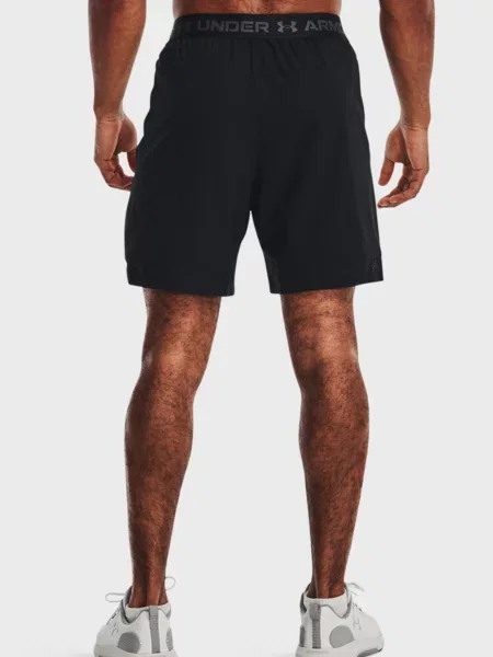 Спортивные шорты Under Armour черные