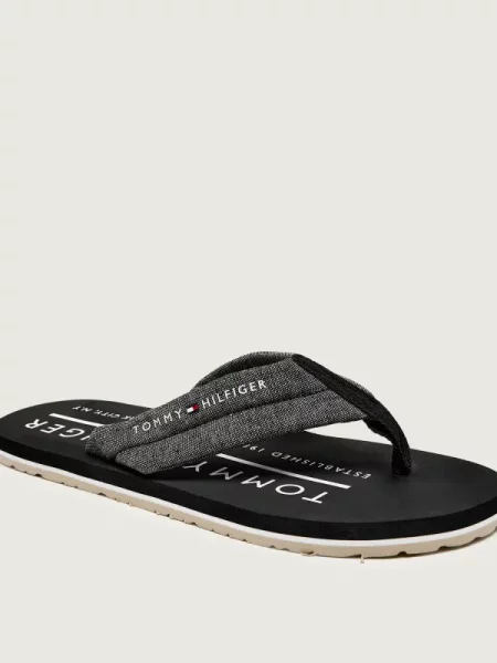 Șlapi Tommy Hilfiger de in negru