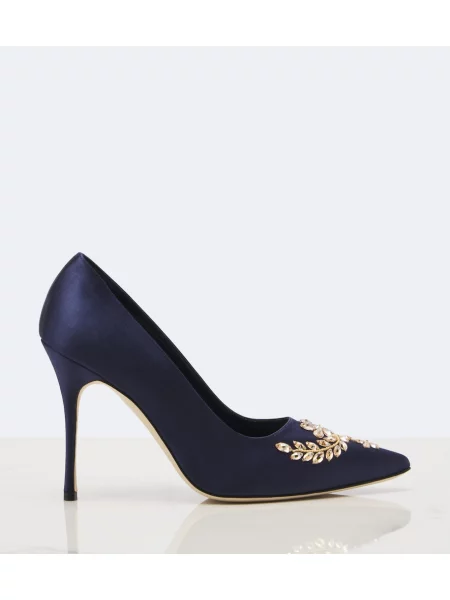 Pantofi cu toc Manolo Blahnik din satin albastru