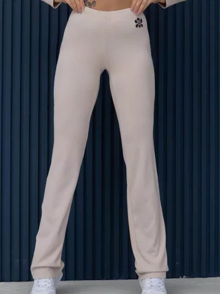 Брюки с высокой посадкой бежеві