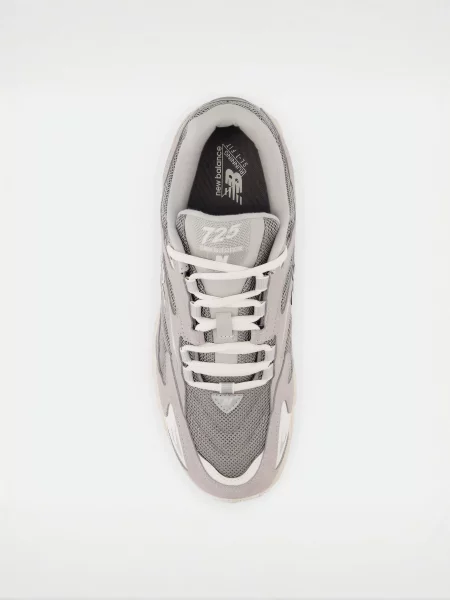 Повседневные кроссовки New Balance серые