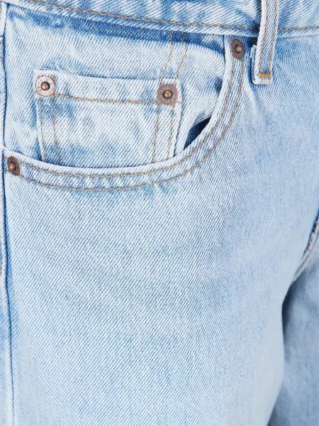 Cropp blugi drepți Levi's® zdrențuiți cu 5 buzunare albastru
