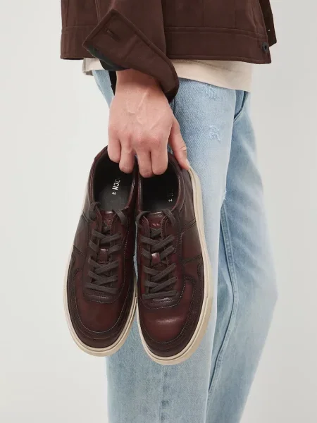 Medicine sneakers din piele maro