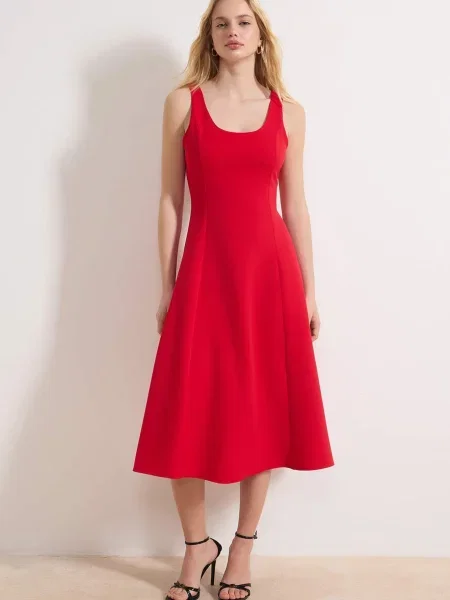 Trendyol Rochie roșu