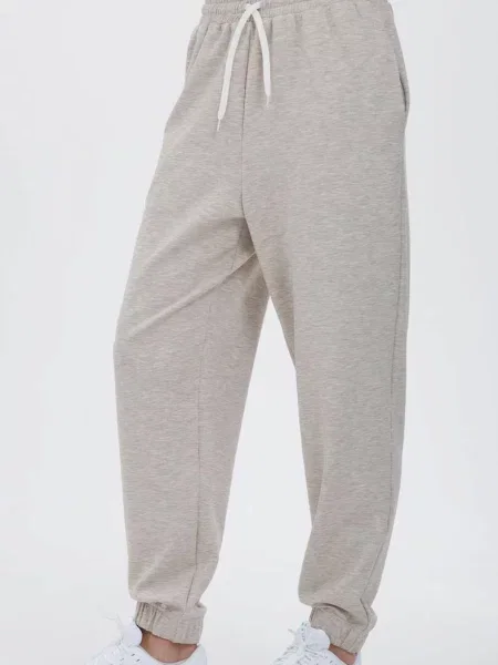 Джогери Leinle бежеві