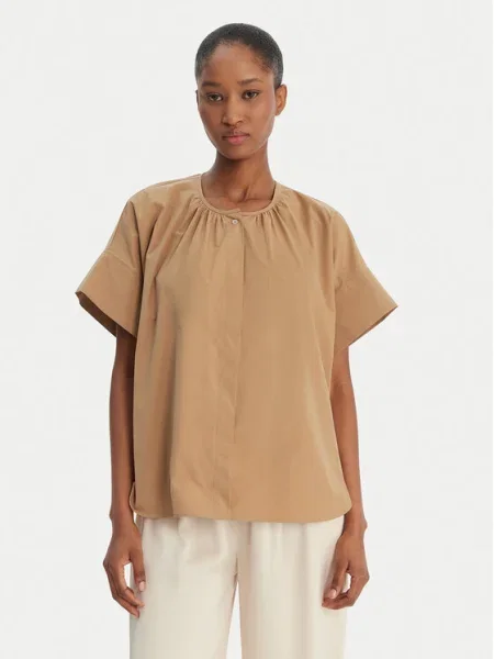Weekend Max Mara ing EDUCATA barna