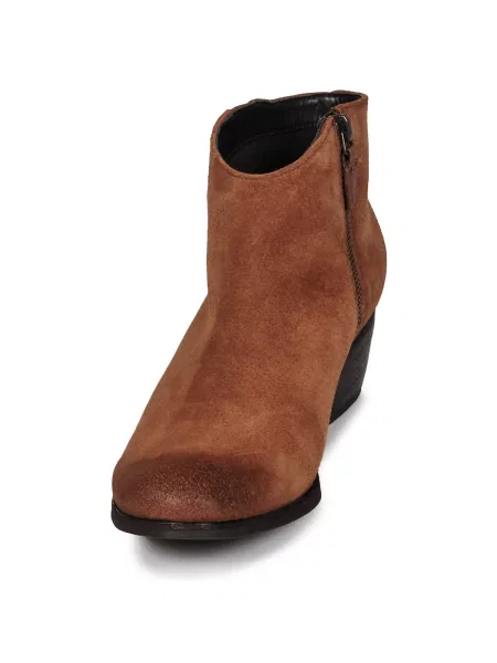 Pantofi Clarks maro