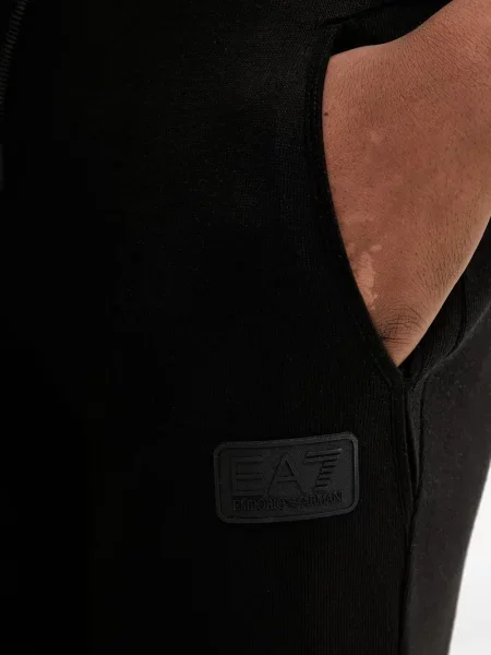 Τρέξιμο παντελόνι Ea7 Emporio Armani με αυτόγραφο μαύρο