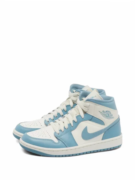 Sneakerși Jordan albastru