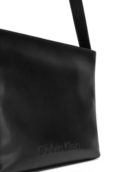 Calvin Klein Kabelka černá