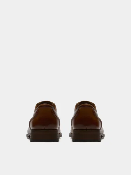 Шкіряні Туфлі Clarks CRAFTREMI LACE коричневий
