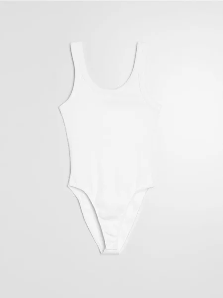 Боді на бретелях білий