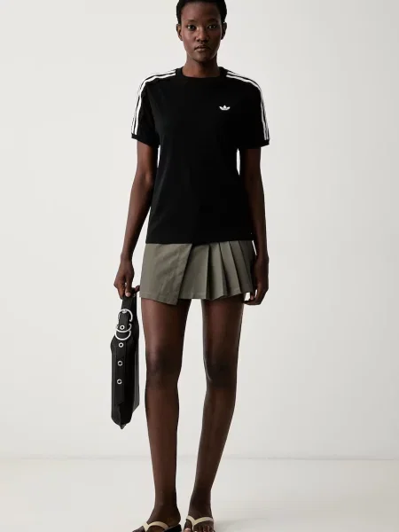 Adidas Originals футболка з Lace Injection