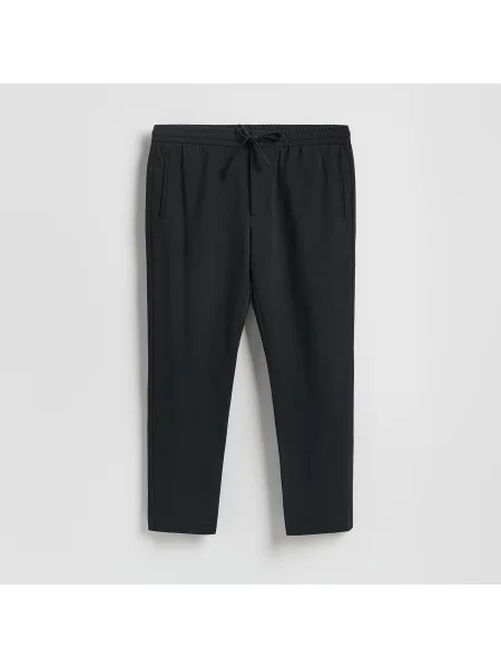 Reserved Jogger nadrág fekete