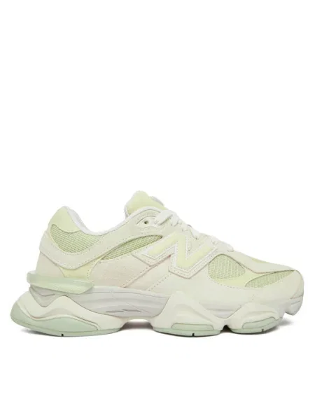 New Balance Сникърси Светлобежов