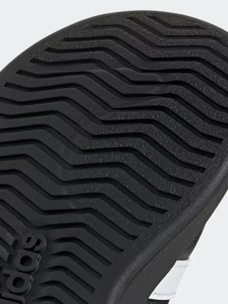 Детские кроссовки Adidas