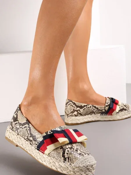 Espadrile cu imitație de piele de șarpe pe talpă împletită cu panglică decorativă Realyn bej