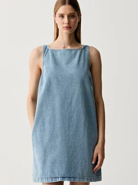 Calvin Klein Jeans Obleka moder denim modra