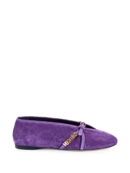 Balerini Moschino din piele de căprioară cu cataramă cu autograf violet